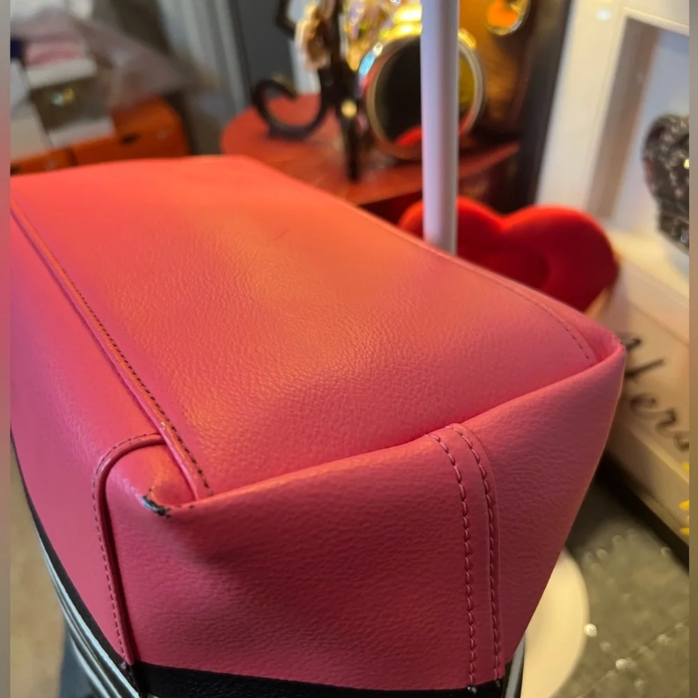 Kate Spade Tote - Blk/White/Hot Pink (Multi Color) EUC